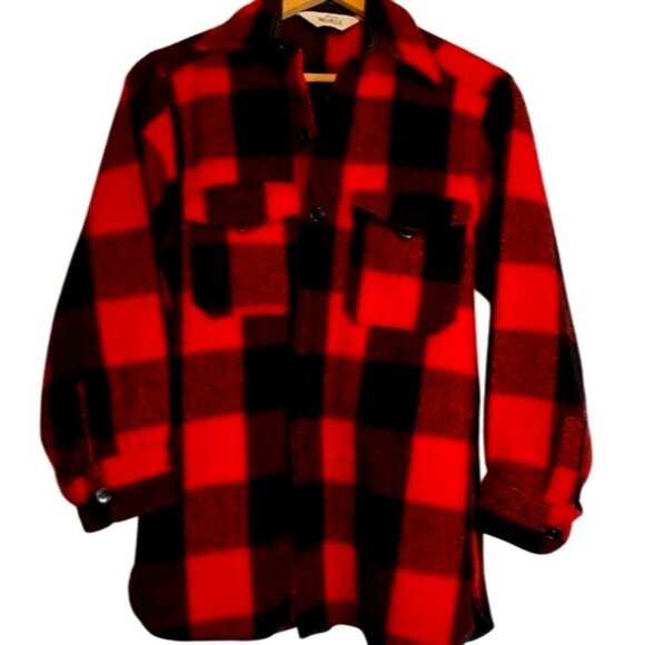 Woolrich Mens Vintage Wool Buffalo Plaid Jacket Red & Black M Button-Front Long
